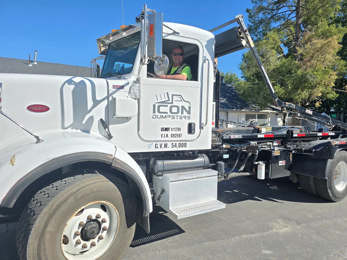 Icon Dumpsters 20250923 105743