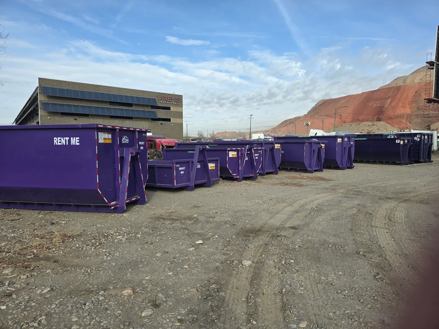 Icon Dumpsters 20251216 114414